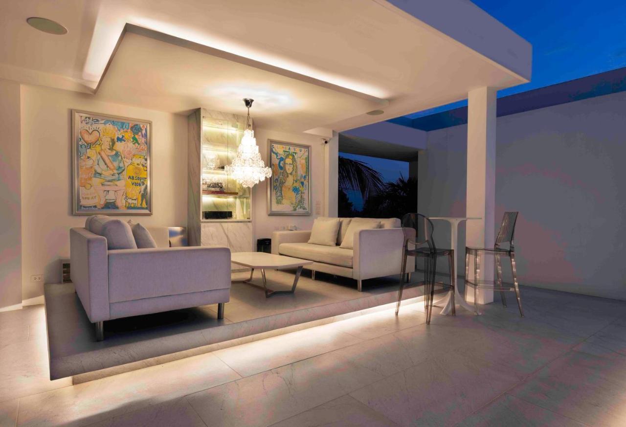 Palm Villa - Award Winning Modern Luxury & Exclusive Villa Resort Csiangmaj Kültér fotó